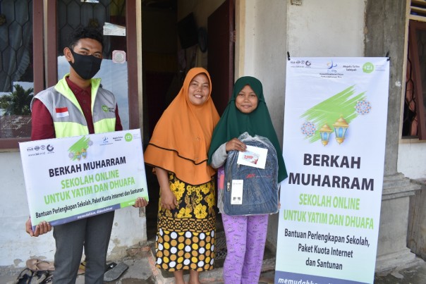Ringankan Beban, IZI Riau Bantu Anak Yatim dan Dhuafa Dapat Bantuan Akses Internet (foto/ist)