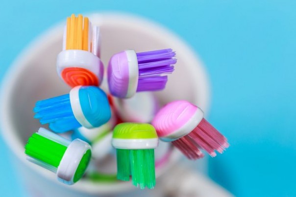 Ini 4 Tips Terbaik Dalam Penggunaan Sikat Gigi Untuk Menghindari Bakteri