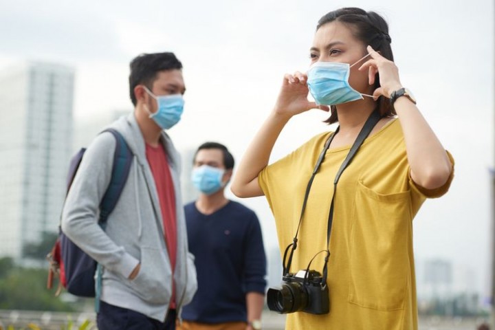 Denda Rp 100 Ribu Bagi Tak Pakai Masker Diberlakukan Pekan Depan (foto/int)