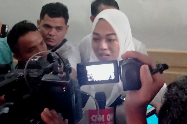 Tagih Hutang Kepada Istri Seorang Polisi, Wanita Ini Justru Dituntut Dengan Kasus Pencemaran Nama Baik