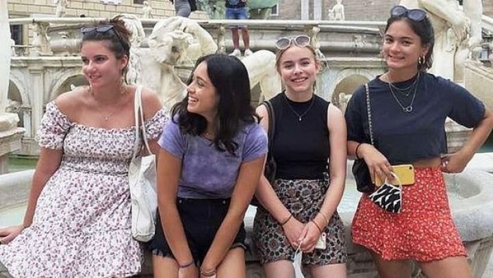 Remaja Inggris Ini Terjebak di Dalam Hotel di Italia Selama Sebulan Setelah Dinyatakan Positif Terinfeksi Virus Corona