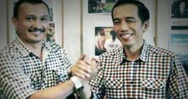 Ferdinand Hutahaean salam komando dengan Jokowi (net) 