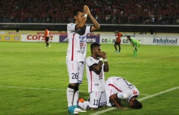 Masih Ingat? Ini Foto Pemain Bola Indonesia yang Viral Hingga ke Amerika Serikat (foto/int)