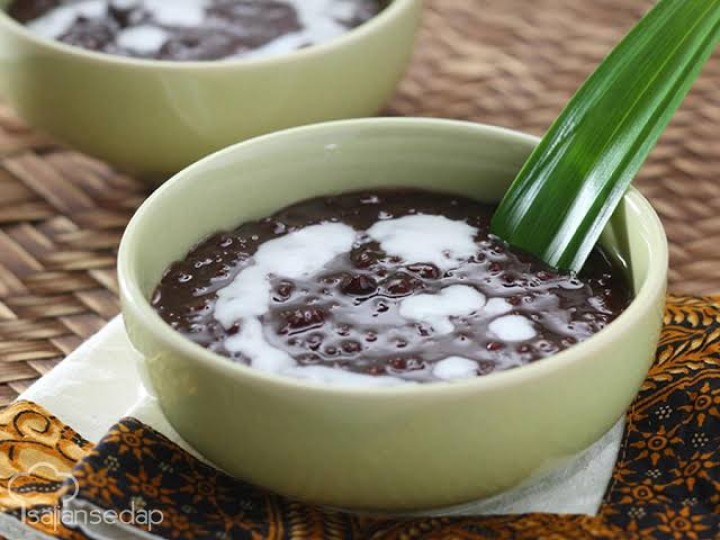 Bubur ketan hitam (Foto: sajian sedap) 