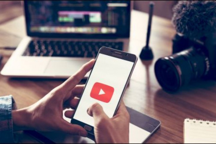 Hindari Dosa Karena Menjadi Seorang Pengguna YouTube, Pilih Konten yang Sesuai Dengan Syariah