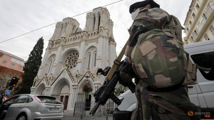 Para Pemimpin Dunia dan Tokoh Kristen Mengutuk Keras Serangan Mengerika di Sebuah Gereja di Nice