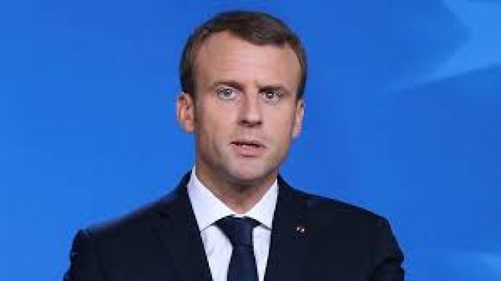 Emmanuel Macron (net) 