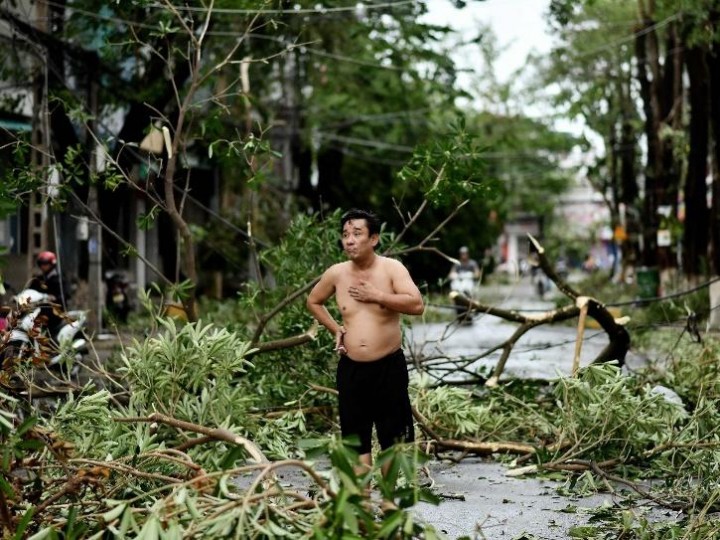 Vietnam Alami Topan Terburuk Dalam 20 Tahun, Menewaskan 35 Orang, dan Lusinan Lainnya Menghilang