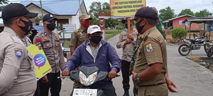 Cegah Covid-19, Polsek Kuala Kampar Tetap Laksanakan Operasi Yustisi dan Himbauan