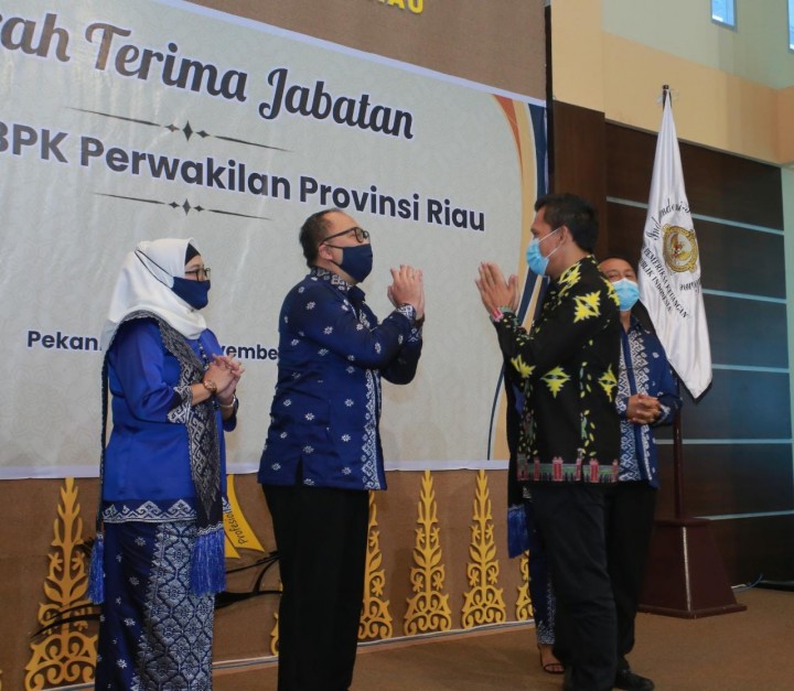 PJS Bupati Siak Hadir Sertijab Kepala BPK Perwakilan Provinsi Riau (foto/lin)