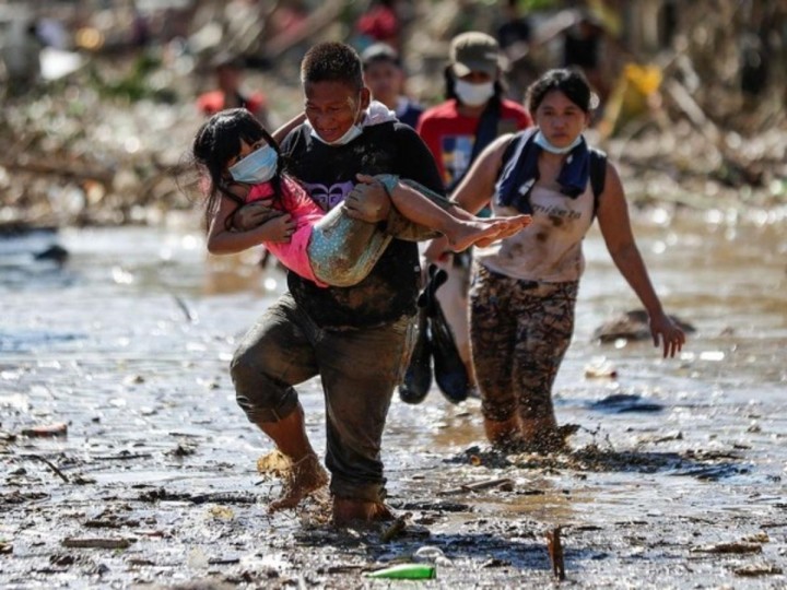 Setidaknya 50 Tewas dan 22 Hilang Akibat Topan Vamco yang Mematikan Di Filipina