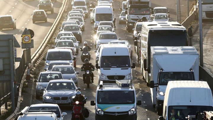 Inggris Akan Melarang Penjualan Mobil Gas dan Diesel Pada Tahun 2030