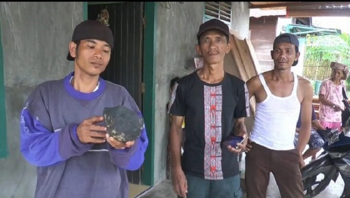Pria Indonesia Mengungkap Dia Hanya Menjual Meteorit Seharga 200 Juta, Merasa Ditipu Oleh si Pembeli
