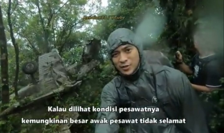 Youtuber Ini Temukan Bangkai Pesawat Dalam Hutan Indonesia, Netizen Langsung Curiga (foto/int)