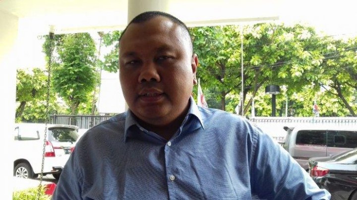 Pendiri lembaga survei KedaiKOPI Hendri Satrio