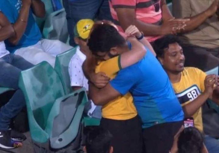 Meski Tim Australia Memenangkan Pertandingan, Tapi Pria Asal India Ini Berhasil Memenangkan Hati Ratusan Para Penonton