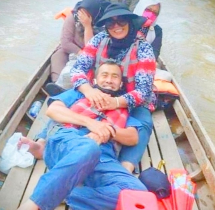 Sisi Humanis Drs. H. Syamsuar, MSi: SUBAYANG DIRINDU SAYANG, Gubri Berbaring di Pangkuan Misnarni (foto/ilustrasi)
