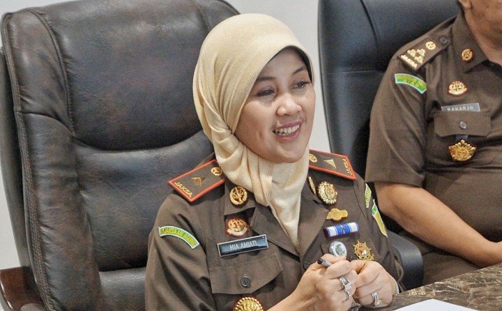 Kajati Riau Mia Amiati raih peringkat pertama Seleksi Jabatan Kepala Kejaksaan Tinggi Berkualifikasi Pemantapan Tahun 2020. 