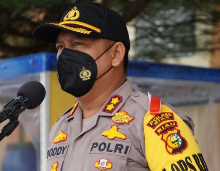Jelang Pilkada Serentak, Polres Siak Apel Pengecekan Pergeseran Pasukan Dalam Rangka Pengamanan TPS (foto/int)