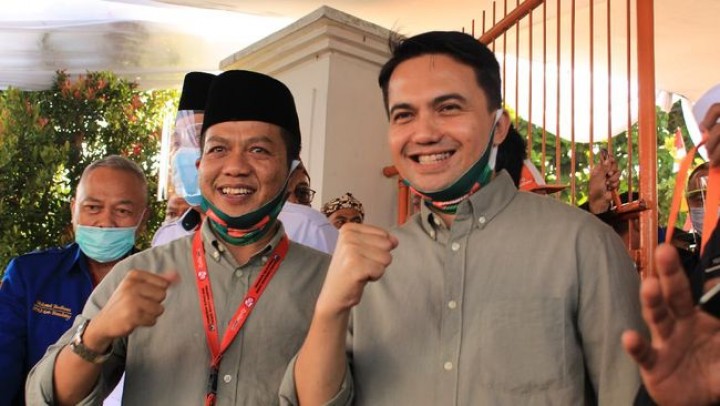 Pasangan Dadang Supriatna dan Sahrul Gunawan dinyatakan unggul dalam pertarungan di Pilkada 2020 Kabupaten Bandung sebagai calon Bupati dan Wakil Bupati berdasarkan perhitungan cepat
