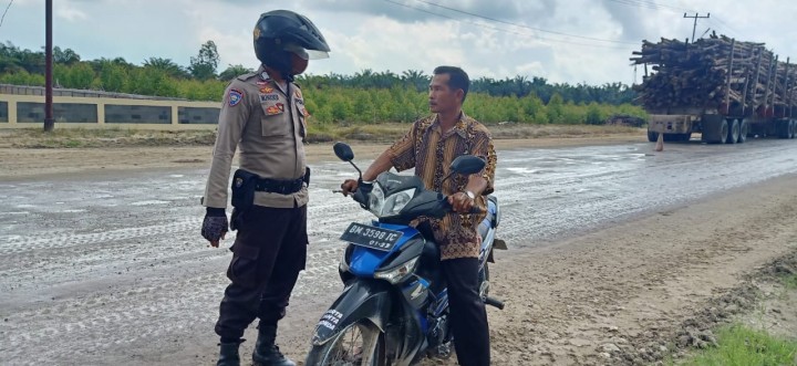 Begini Cara Polsubsektor Pelalawan Lindungi Warga Agar Tak Terpapar Covid-19