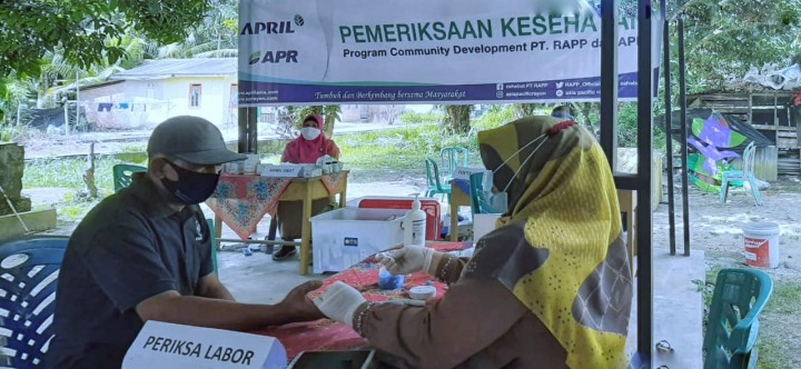RAPP-APR Gelar Pemeriksaan Kesehatan Gratis Antusiasme Warga Periksakan Kesehatan di Masa Pandemi (foto/Ardi) 