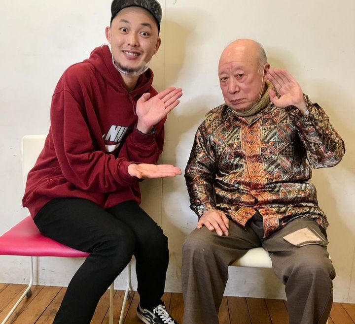 Ternyata Kakek Legend Masih Hidup, Daisuke Pamer Foto Bareng Sugiono, Netizen Kaget dan Bilang Begini (foto/int)