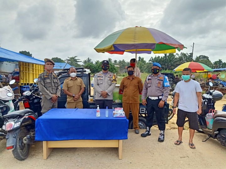 Disiplin Protokol Kesehatan, Polsek Pangkalan Lesung Lakukan Operasi Yustisi