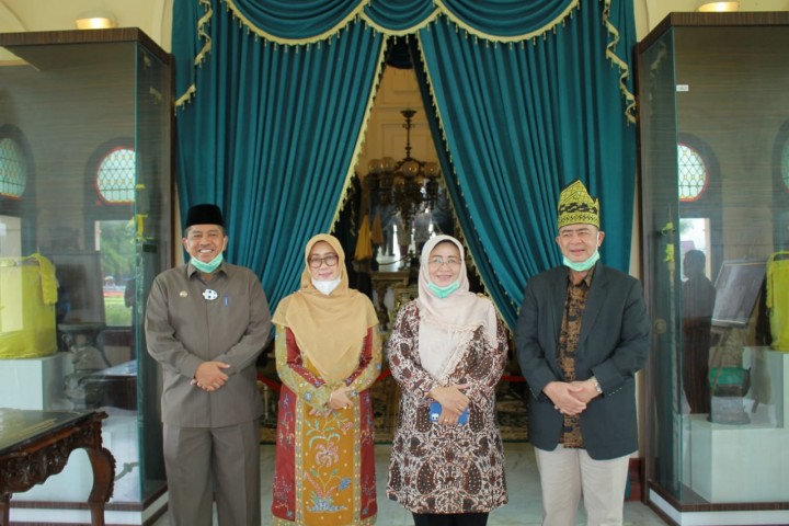 Didampingi Istri, Bupati Siak Sambut Kunjungan Wakil Gubernur Sumatera Barat ke Kota Istana (foto/int) 