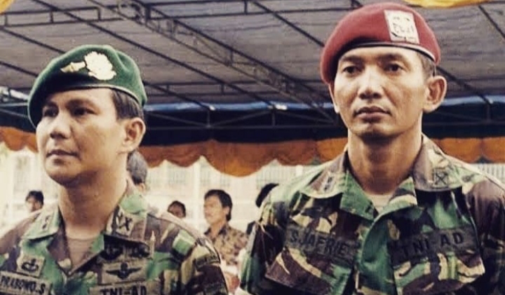 Potret Muda Prabowo Subianto Dengan Jenderal Sjafrie Sjamsoeddin, Netizen Terkesima (foto/int) 