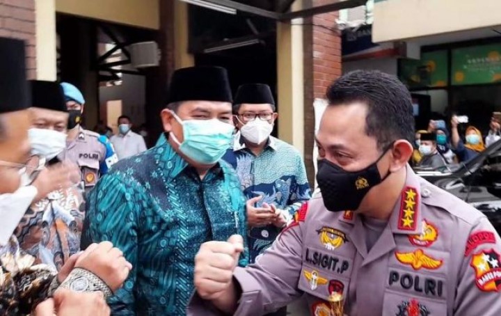 Kapolri Jenderal Listyo Sigit Prabowo saat berkunjung ke PBNU belum lama ini. Foto: int 