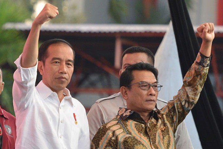 Jokowi dan Moeldoko