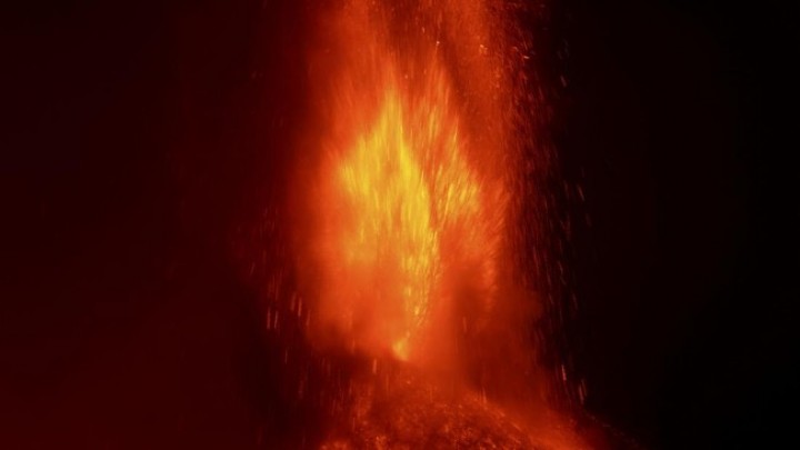 Gunung Etna ( Foto : CNN)