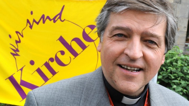 Pastor Helmut Schueller