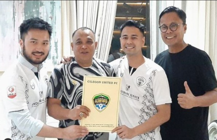 Presenter kondang Raffi Ahmad (nomor dua dari kanan). Foto: Instagram