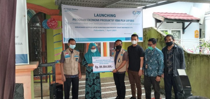 Program Pelatihan keterampilan Jahit diresmikan, IZI Riau  Bersama YBM PLN Ciptakan Pemberdayaan Mandiri (foto/ist) 