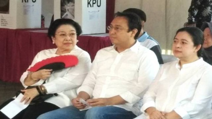 Megawati, Prananda Prabowo dan Puan Maharani. Foto: int 