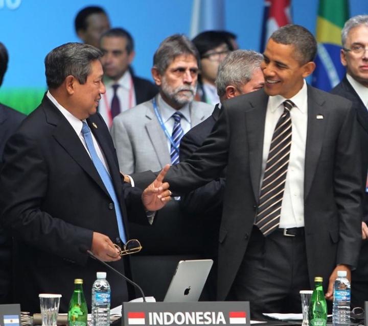 Momen SBY Bercengkrama Dengan Obama, Netizen Sebut Begini (foto/int) 