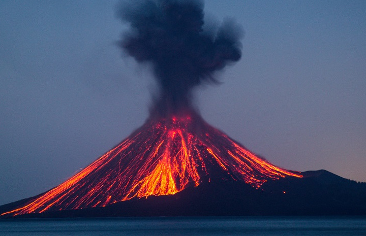 Ilustrasi gunung berapi. Foto: Siaga Bencana