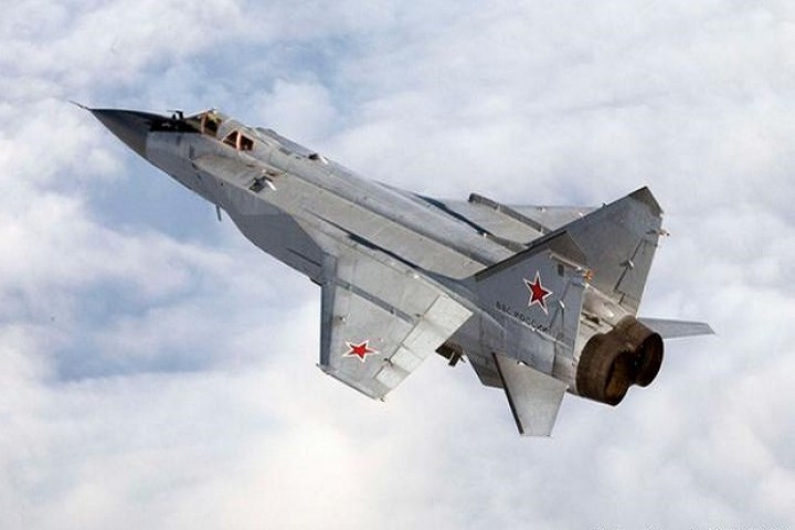 Pesawat jet tempur MiG-31 Rusia. Foto/REUTERS/Norwegian NATO QRA Bod