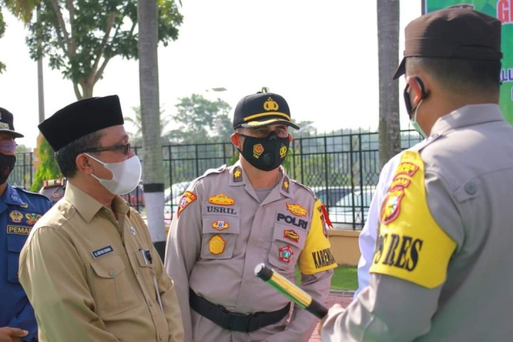 Sekda Siak Jadi Irup pada pelaksanaan Apel Gelar Pasukan di Polres Siak (foto/lin) 