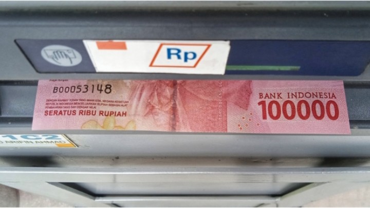 Tidak Gratis Lagi, Cek Saldo Bank BUMN di ATM Link Kena Biaya Rp2.500 Hingga Rp4.000 (foto/int) 