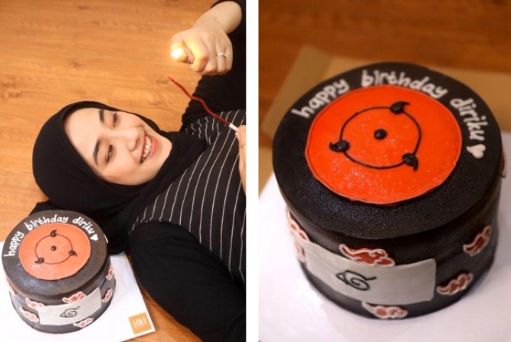Cewek Cantik Ini Beli Kue dan Rayakan Ultah Sendirian, Netizen Bilang Begini (foto/int) 