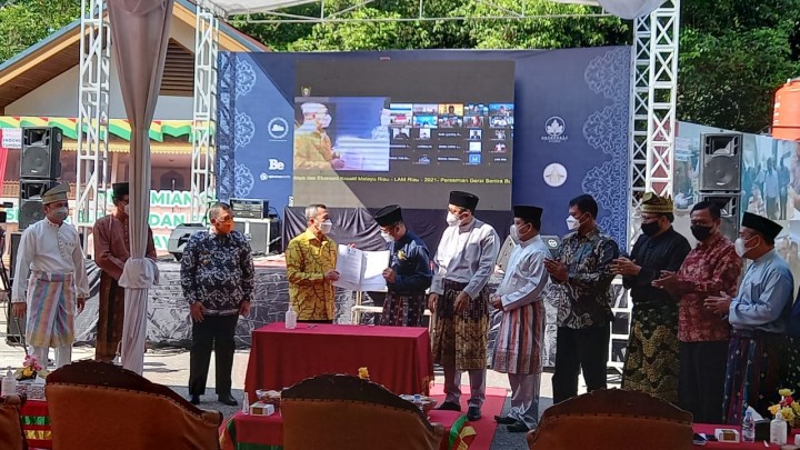Sentra Budaya dan Ekonomi Kreatif Melayu Diresmikan, Sandiaga Uno Harap Jadi Penyemangat Kebangkitan Ekraf Riau (foto/ist) 
