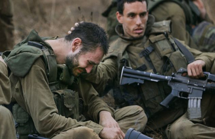 Pasukan Israel menangis. Foto: Internet