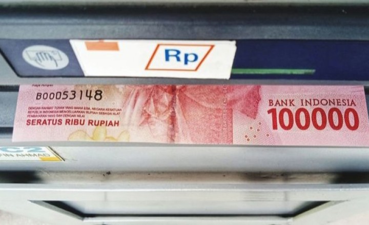 Batas Baru Penarikan Uang di ATM Diganti, Bisa Tarik Hingga Rp20 Juta (foto/int) 