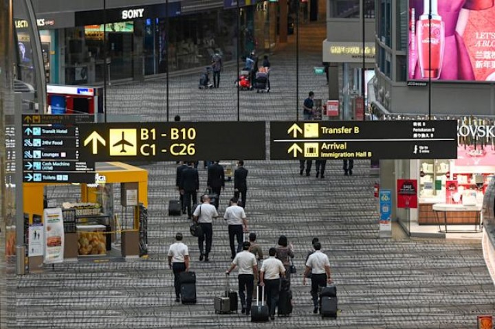 Terminal Bandara Internasional Changi di Singapura. (FOTO: Roslan Rahman/AFP via Getty Images)