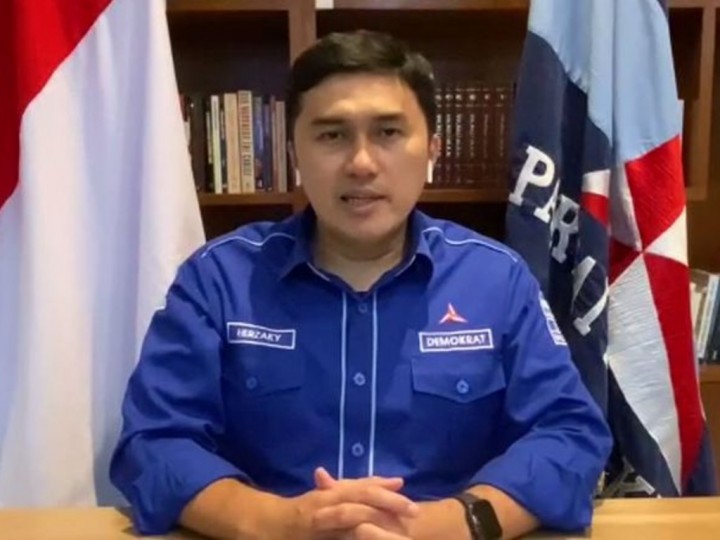 Kepala Badan Komunikasi Strategis (Bakomstra) DPP PD Herzaky Mahendra Putra