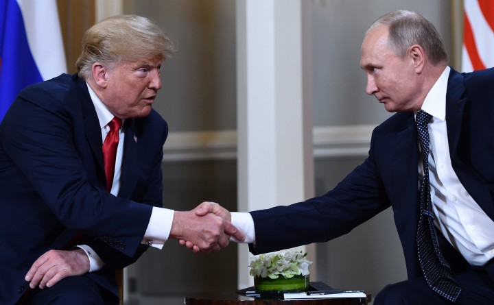 Potret Putin dan Trump