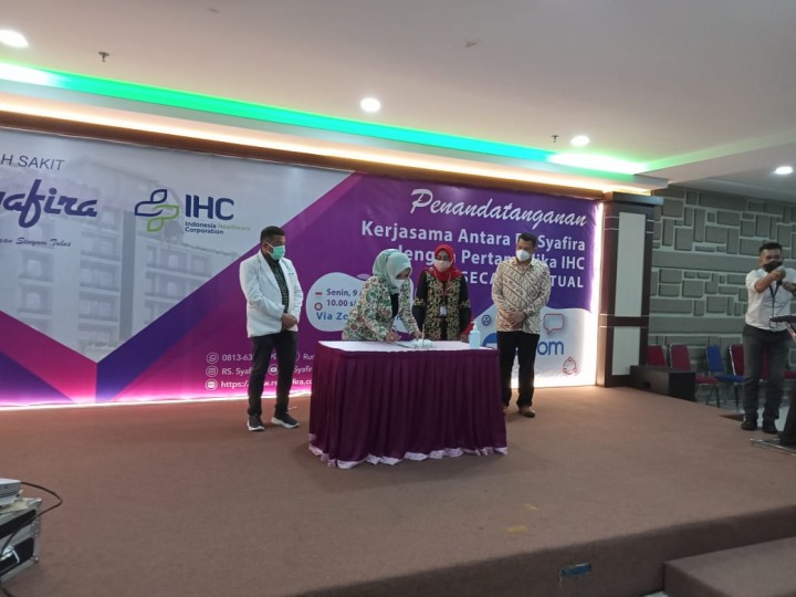 Penandatanganan kerja sama Rumah sakit Syafira Pekanbaru dengan Pertamedika IHC      